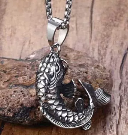 koi fish necklace attention to details 3D koi fish pendant
